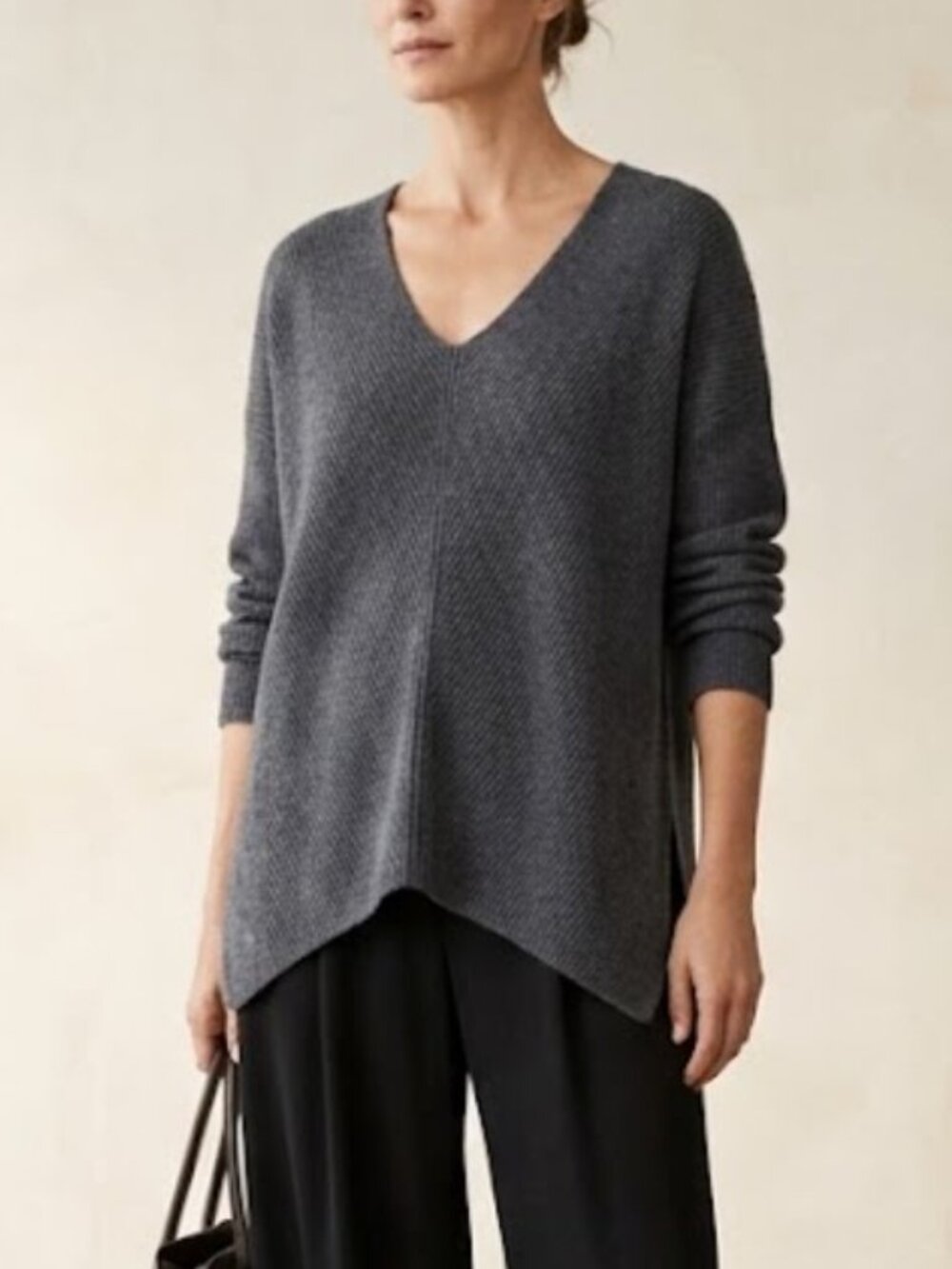 Banana Republic 100% Cashmere Ribbed V-Neck Diagonal Seam Tunic Sweater Charcoal